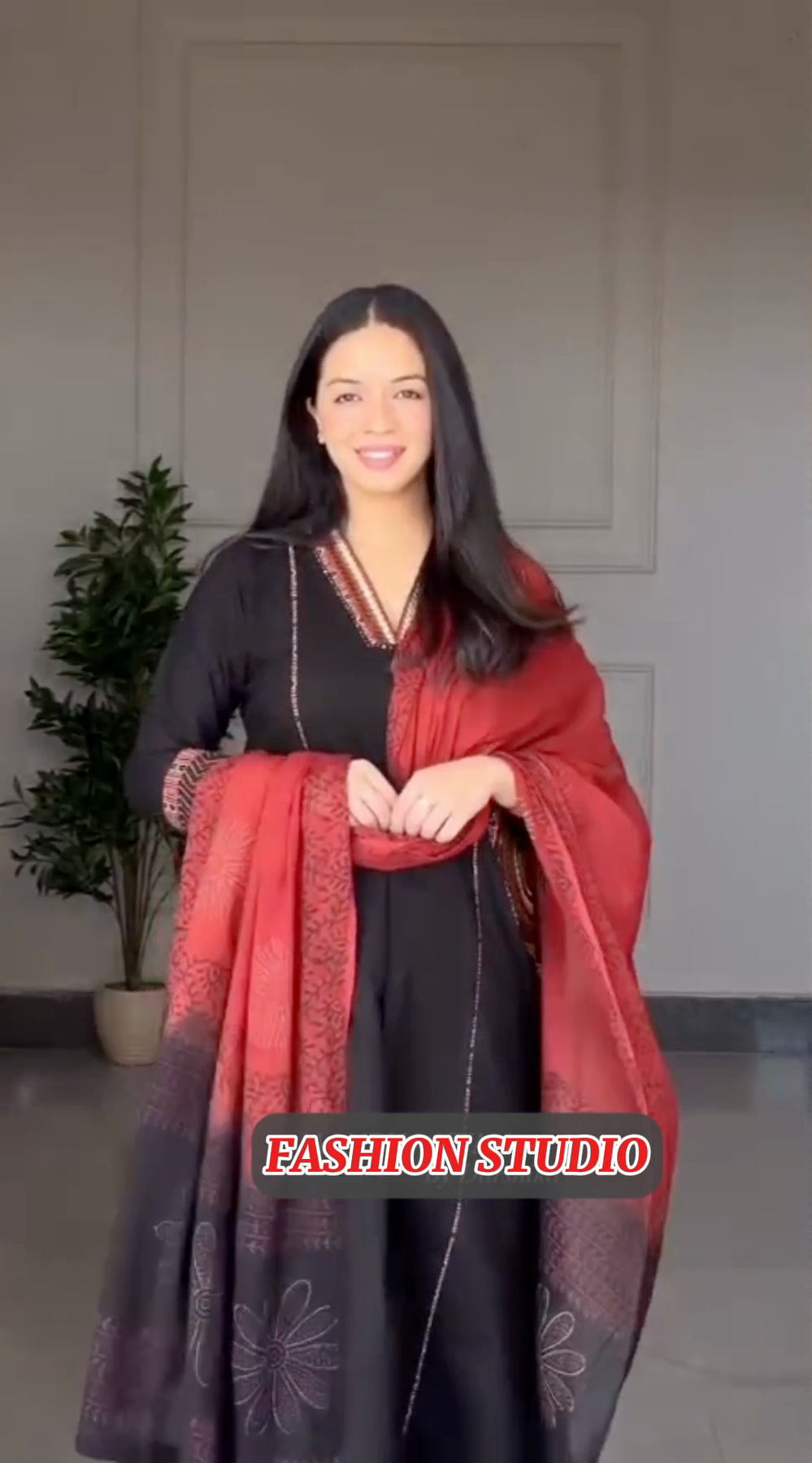 3-Piece Black Lawn printed Suit with Monar Dupatta & printed Pockets